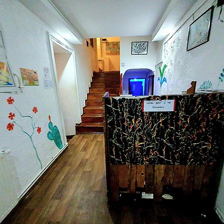 Machabelli 11A Hostel Тбилиси Екстериор снимка